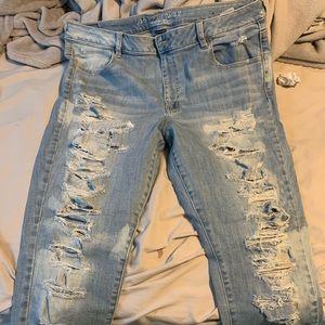 American eagle ripped jeggings